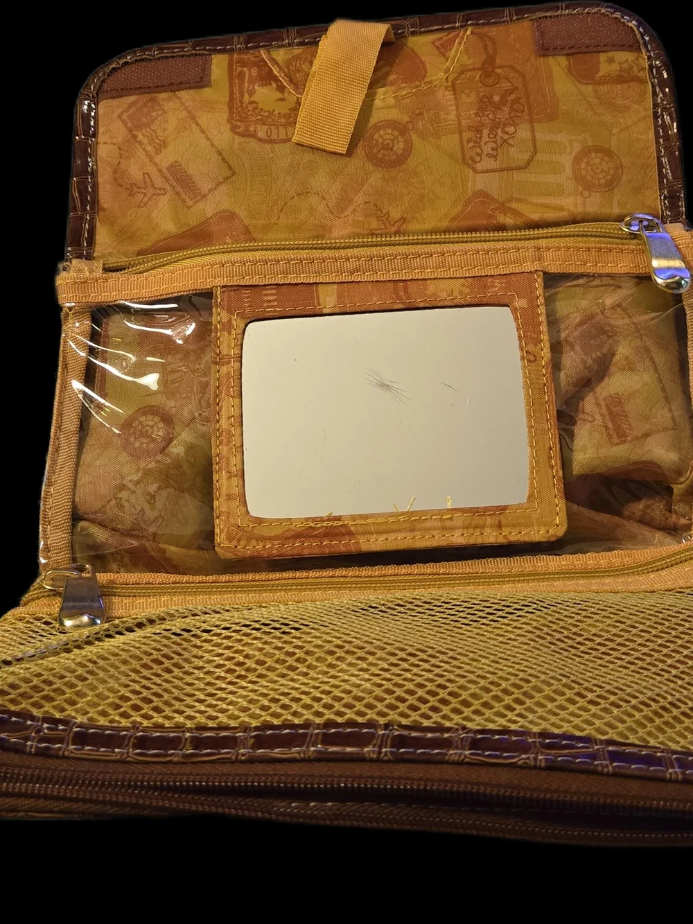 Samantha Brown Black & Brown Croc-Embossed Cosmetic Travel Bag 5.5x9x3 Closed
